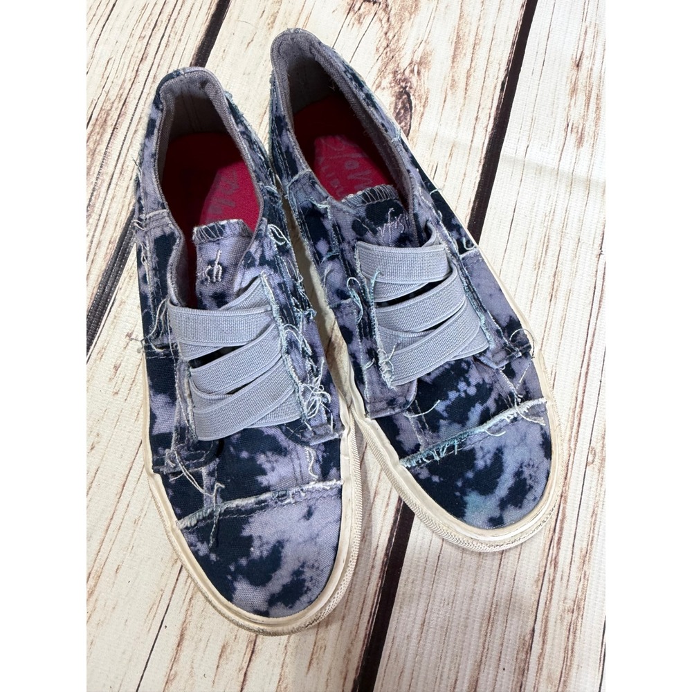 Blowfish Malibu Kids Tie Dye Distressed Slip On Sneakers Blue Purple Size 13